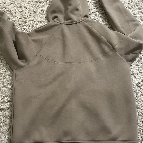 Nike tech fleece - Picture 3 of 3